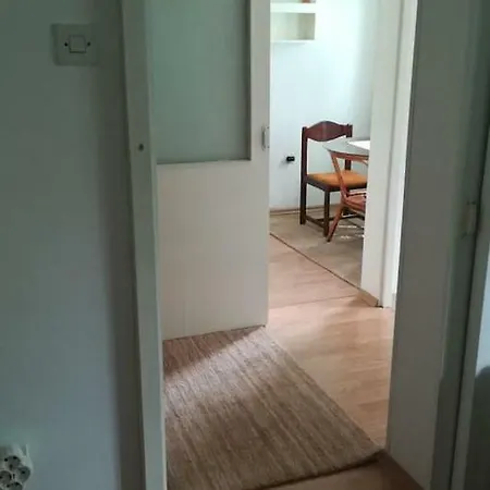 A&mir Apartman *